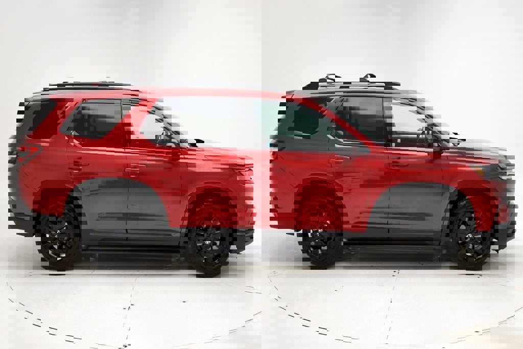 Used 2025 Honda Pilot Black Edition image 3