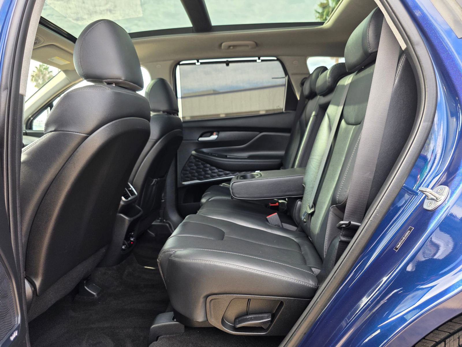 Used 2020 Hyundai Santa Fe Limited image 17