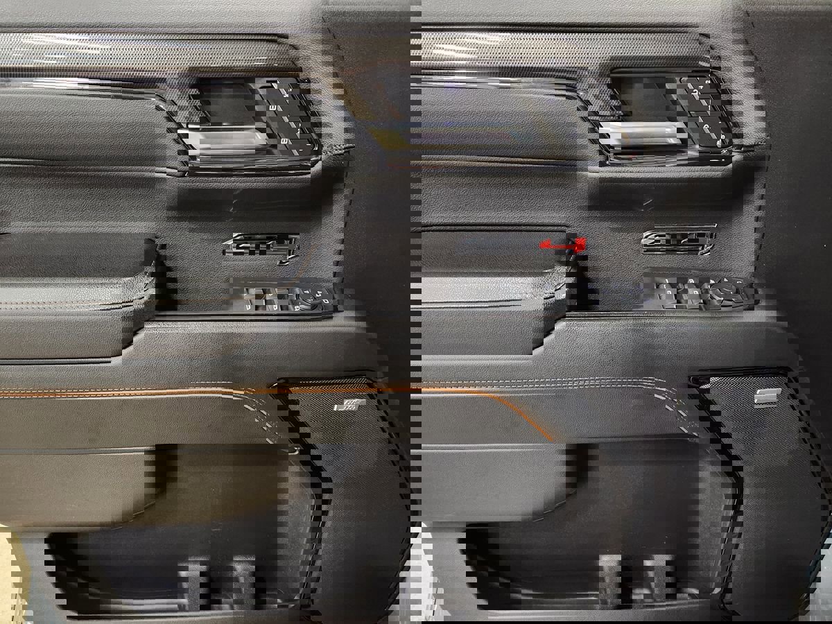 Used 2024 GMC Sierra 1500 AT4 w/ Technology Package image 45