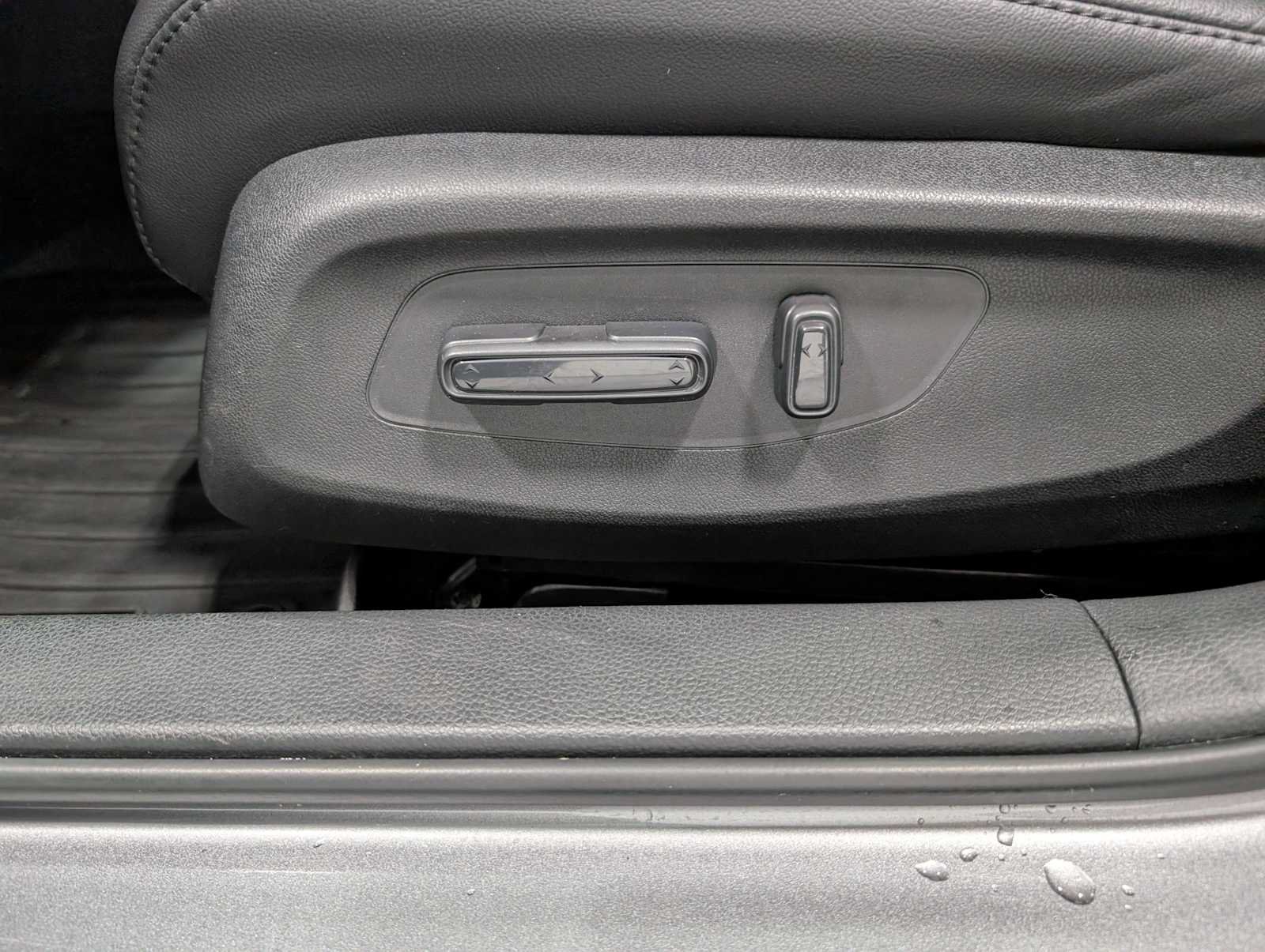 Certified 2025 Acura Integra FWD image 36
