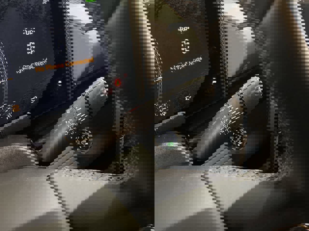 Used 2025 GMC Hummer EV 3X w/ LPO, Illumination Package image 22