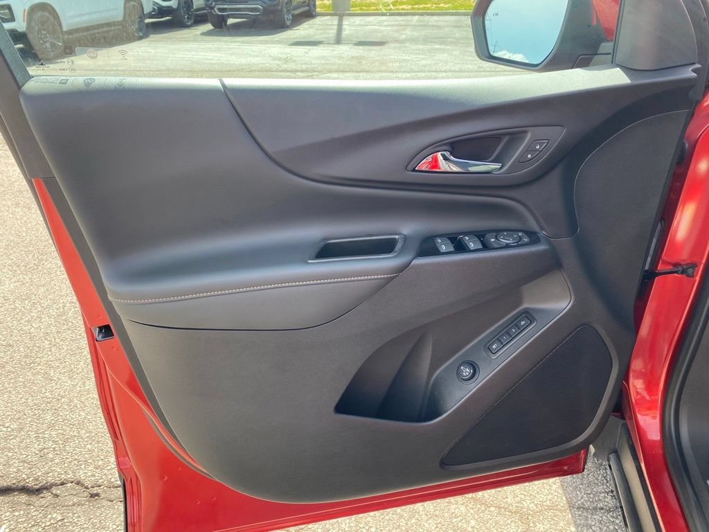 Certified 2023 Chevrolet Equinox Premier AWD/4WD image 9