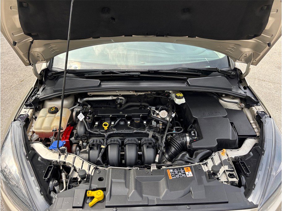 Used 2017 Ford Focus SE FWD image 34