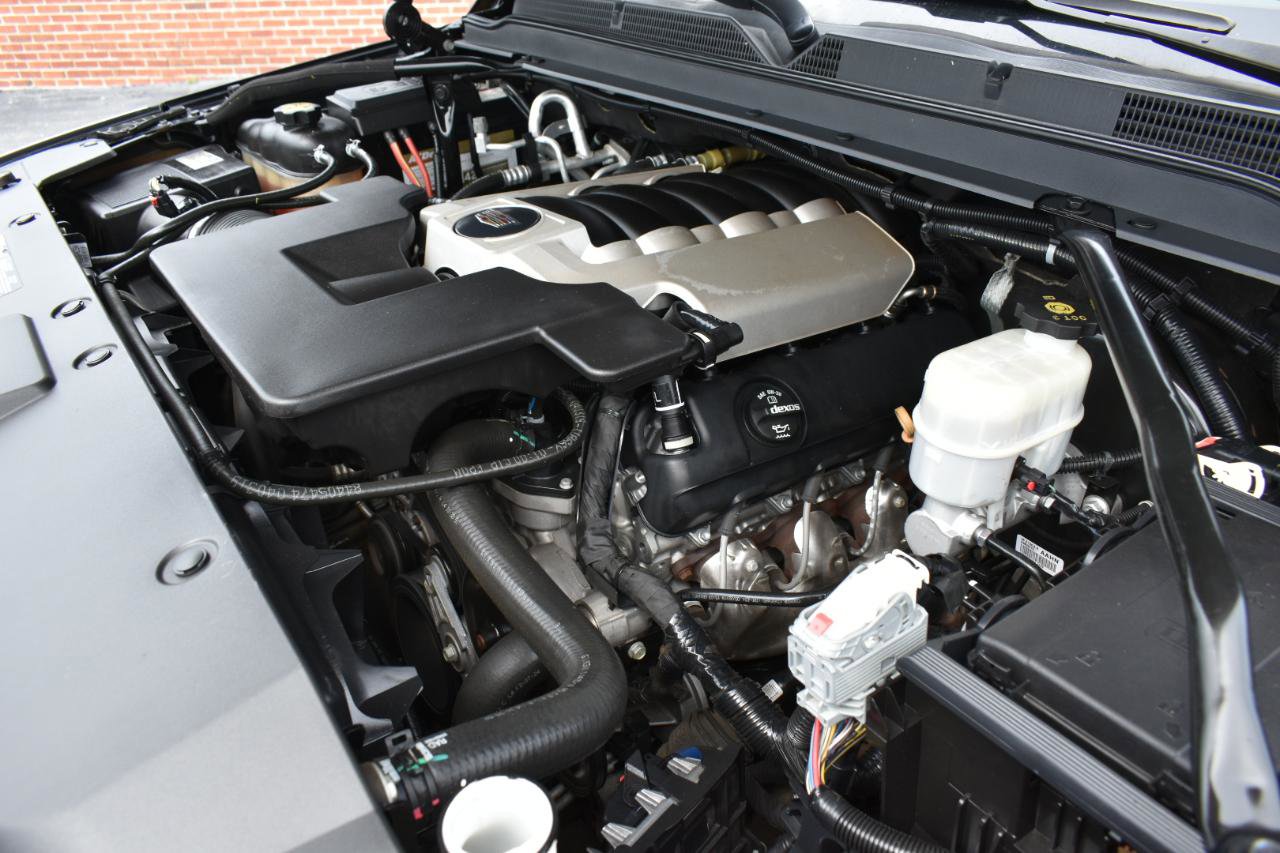 Used 2019 Cadillac Escalade Premium Luxury RWD image 55