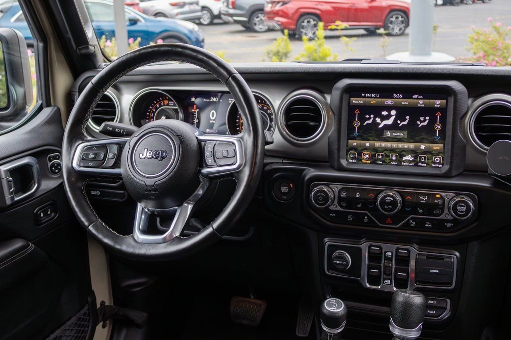Used 2020 Jeep Gladiator Overland image 11