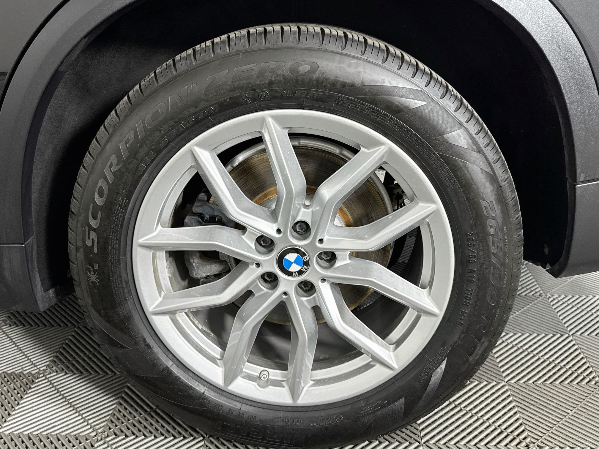 Used 2020 BMW X5 sDrive40i w/ Convenience Package RWD image 35
