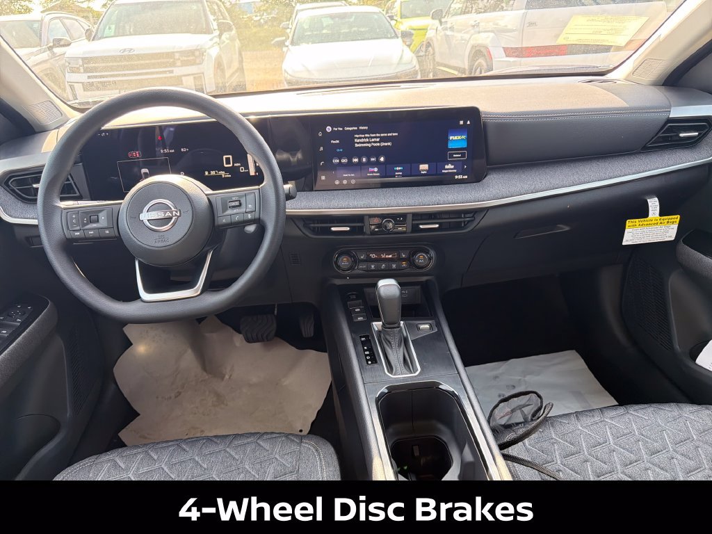 Certified 2027 Nissan Kicks SV w/ Cold Weather Package FWD image 15