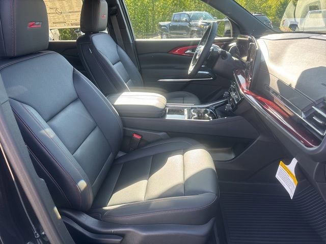 New 2026 Chevrolet Traverse Z71 w/ LPO, Floor Liner Package AWD/4WD image 40
