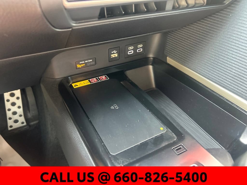 Used 2025 Toyota Camry SE FWD image 22