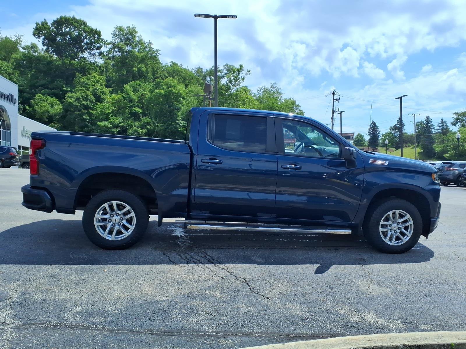 Used 2021 Chevrolet Silverado 1500 RST AWD/4WD image 5