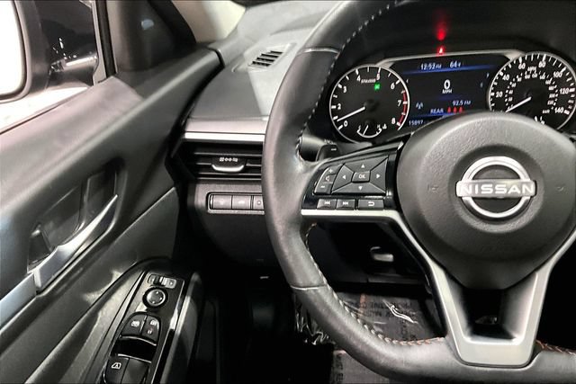 Used 2024 Nissan Altima 2.5 SR AWD/4WD image 14