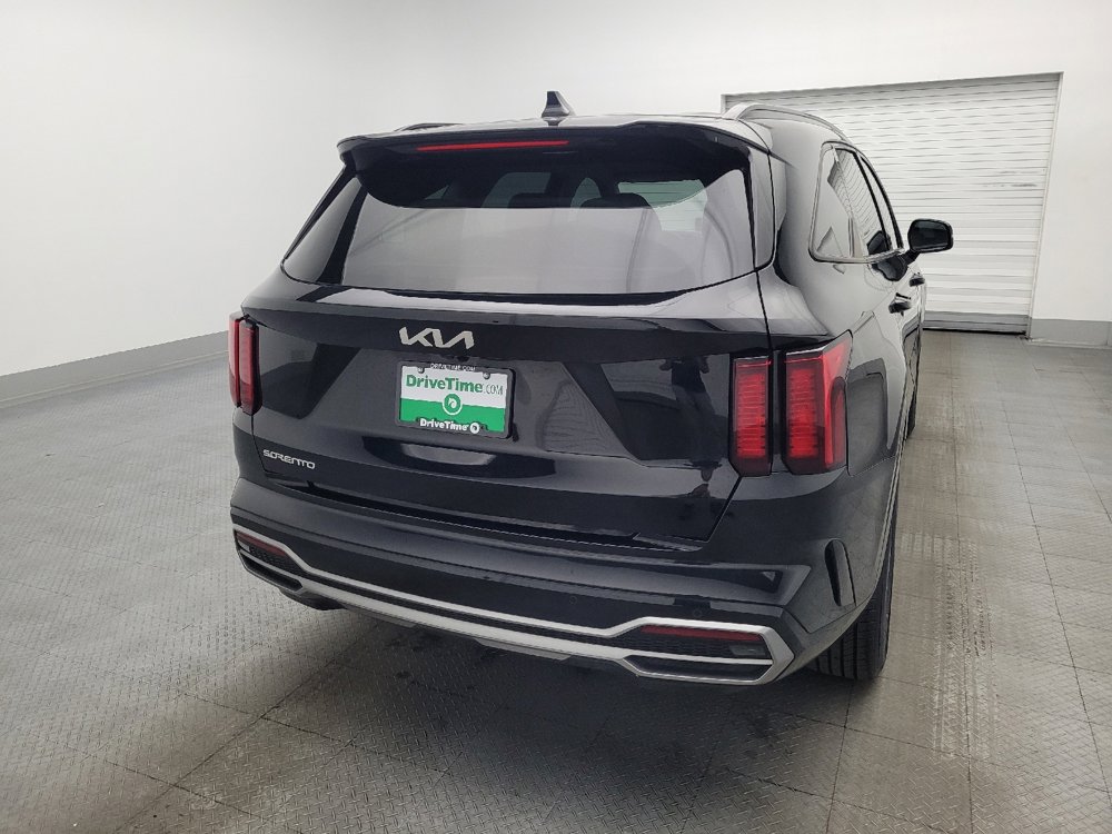 Used 2023 Kia Sorento EX image 7