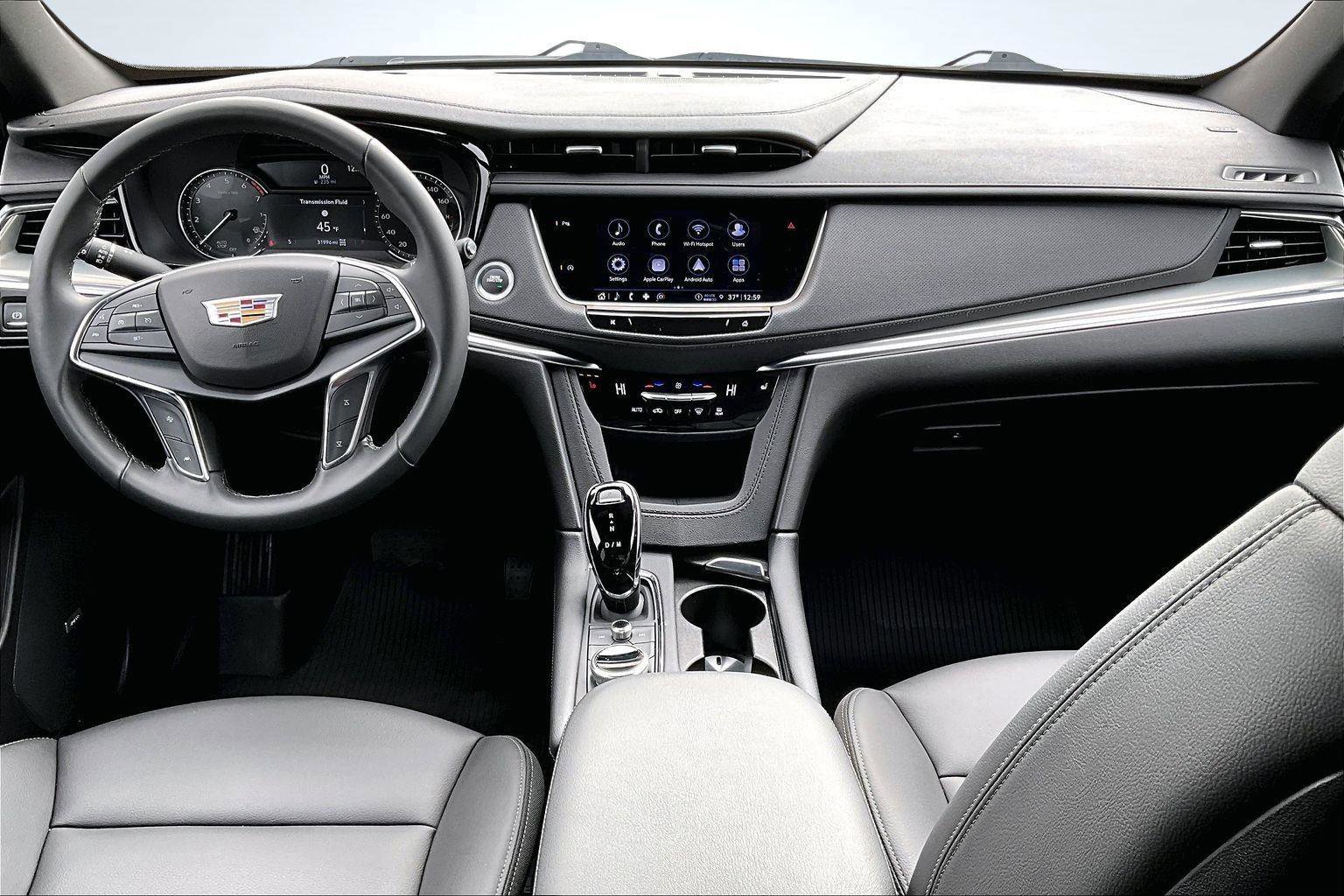 Used 2024 Cadillac XT5 Luxury w/ LPO, Floor Liner Package image 17