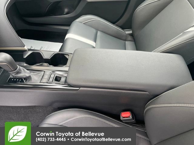 Used 2025 Toyota Camry SE image 10