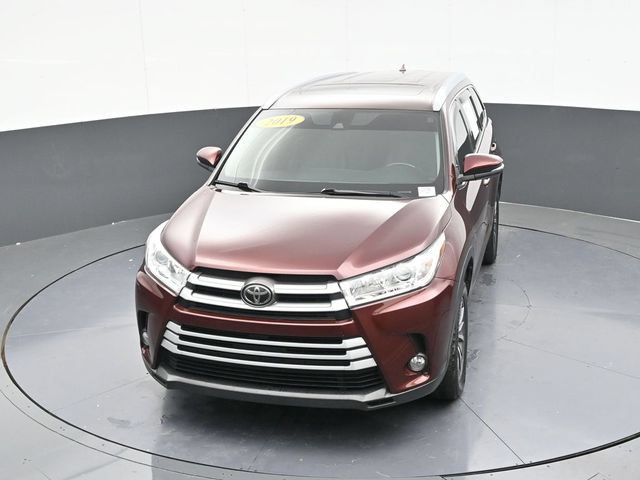 Used 2019 Toyota Highlander XLE FWD image 66
