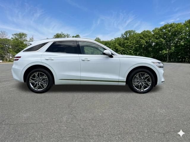 Used 2024 Genesis GV70 2.5T w/ Cargo Package AWD/4WD image 10
