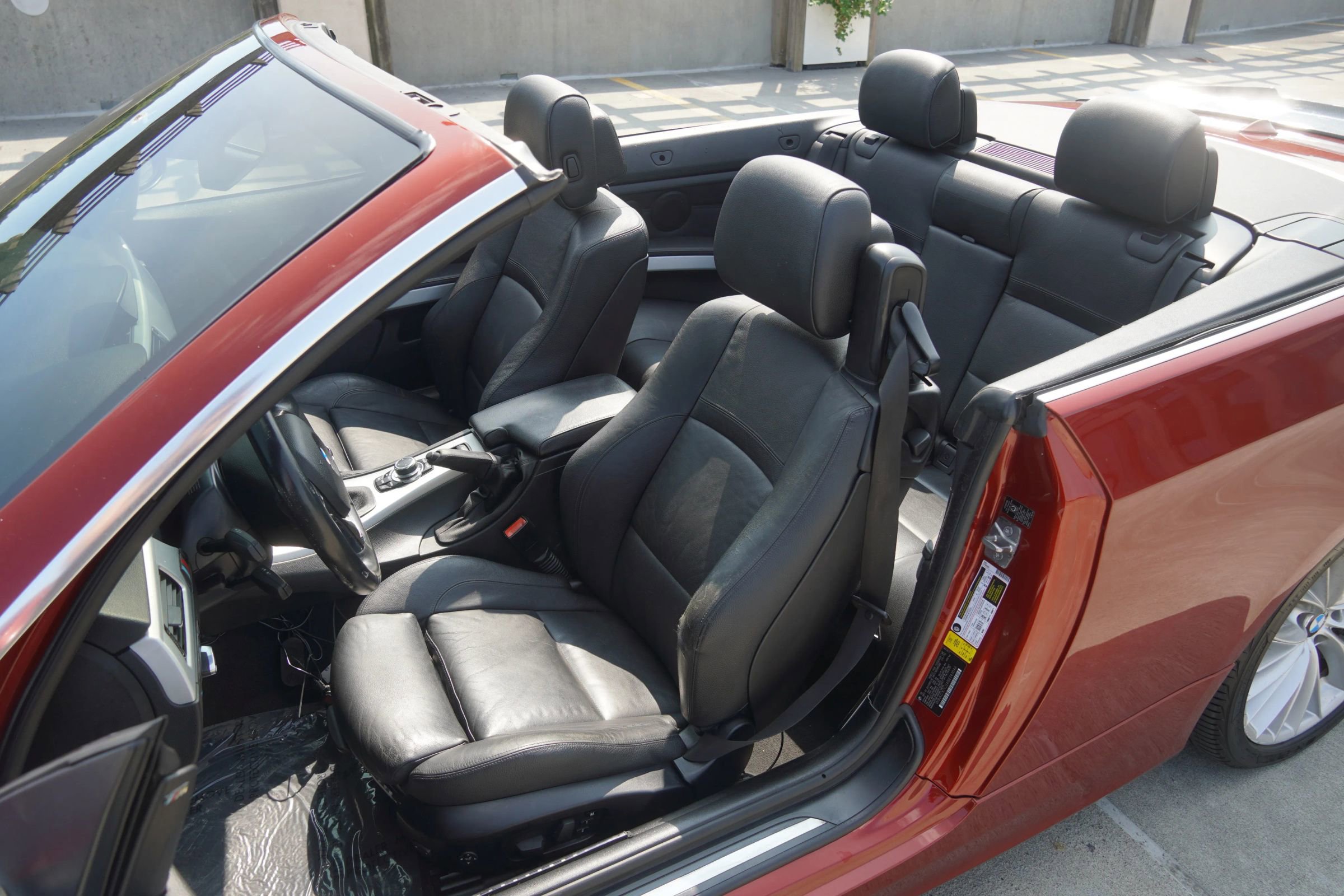 Used 2011 BMW 335i Convertible image 33