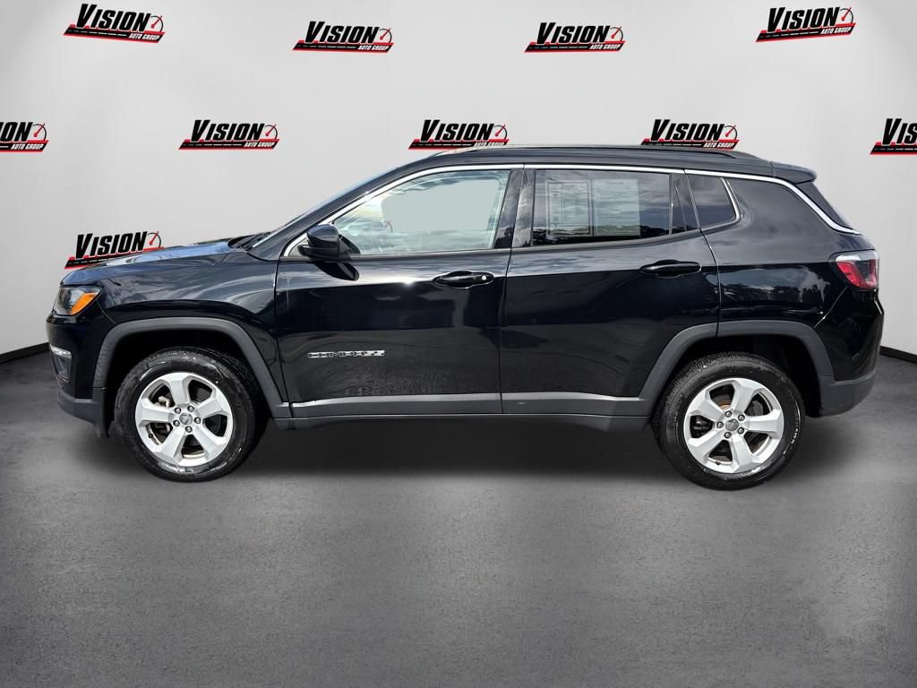 Used 2019 Jeep Compass Latitude w/ Cold Weather Group AWD/4WD image 8