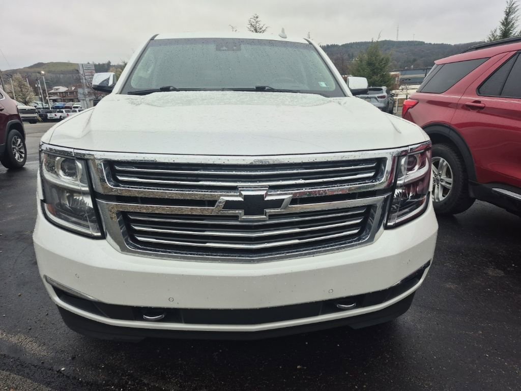 Used 2019 Chevrolet Suburban Premier image 2