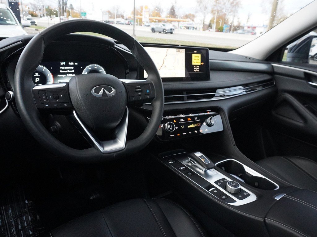 Used 2025 INFINITI QX60 Luxe image 32