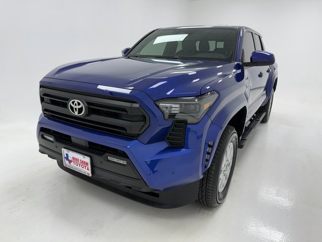 Used 2025 Toyota Tacoma SR5 w/ SR5 Upgrade Package image 4