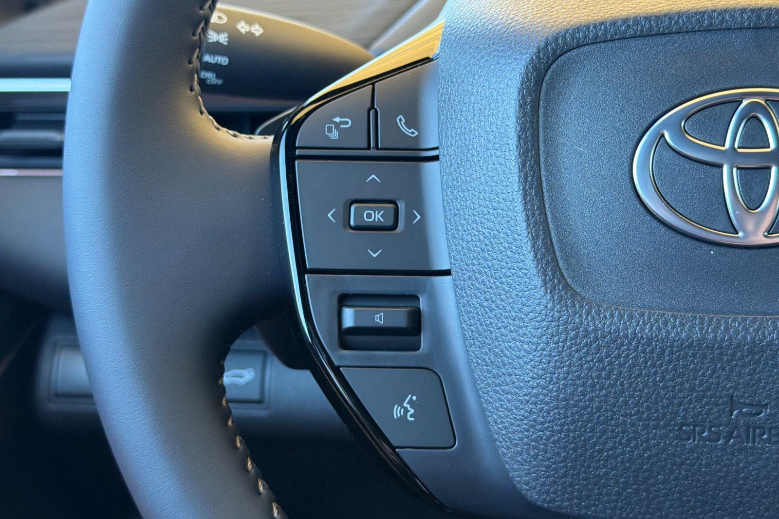 New 2026 Toyota C-HR AWD/4WD image 27