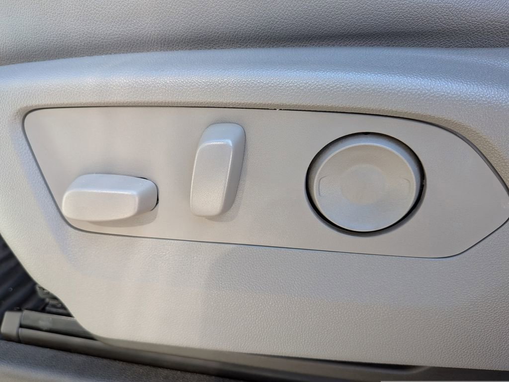 Used 2025 Chevrolet Silverado 2500 LTZ w/ Z71 Chrome Sport Edition image 19