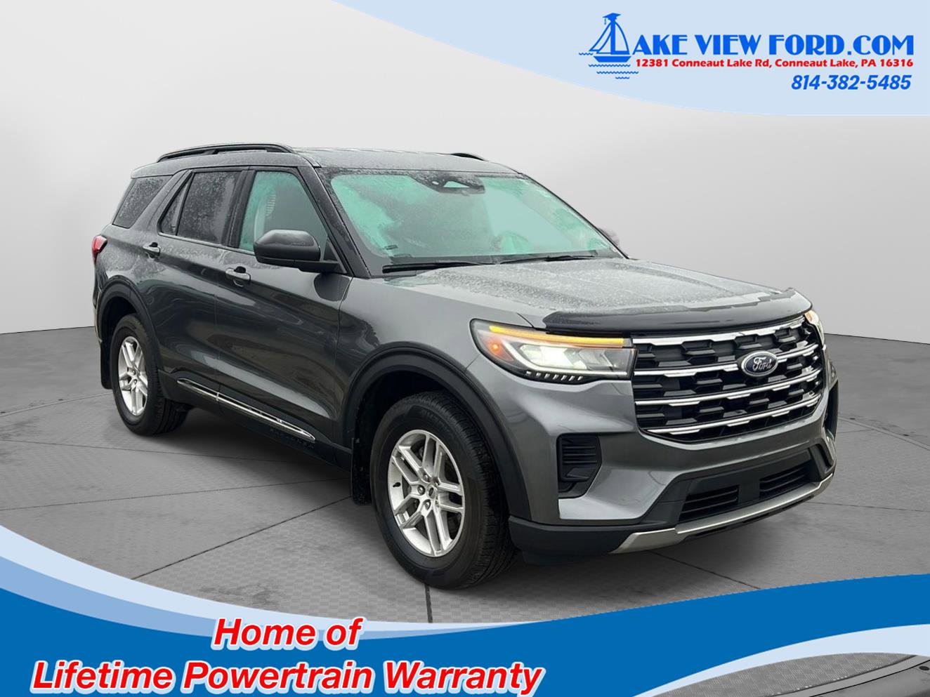 Used 2025 Ford Explorer Active image 1