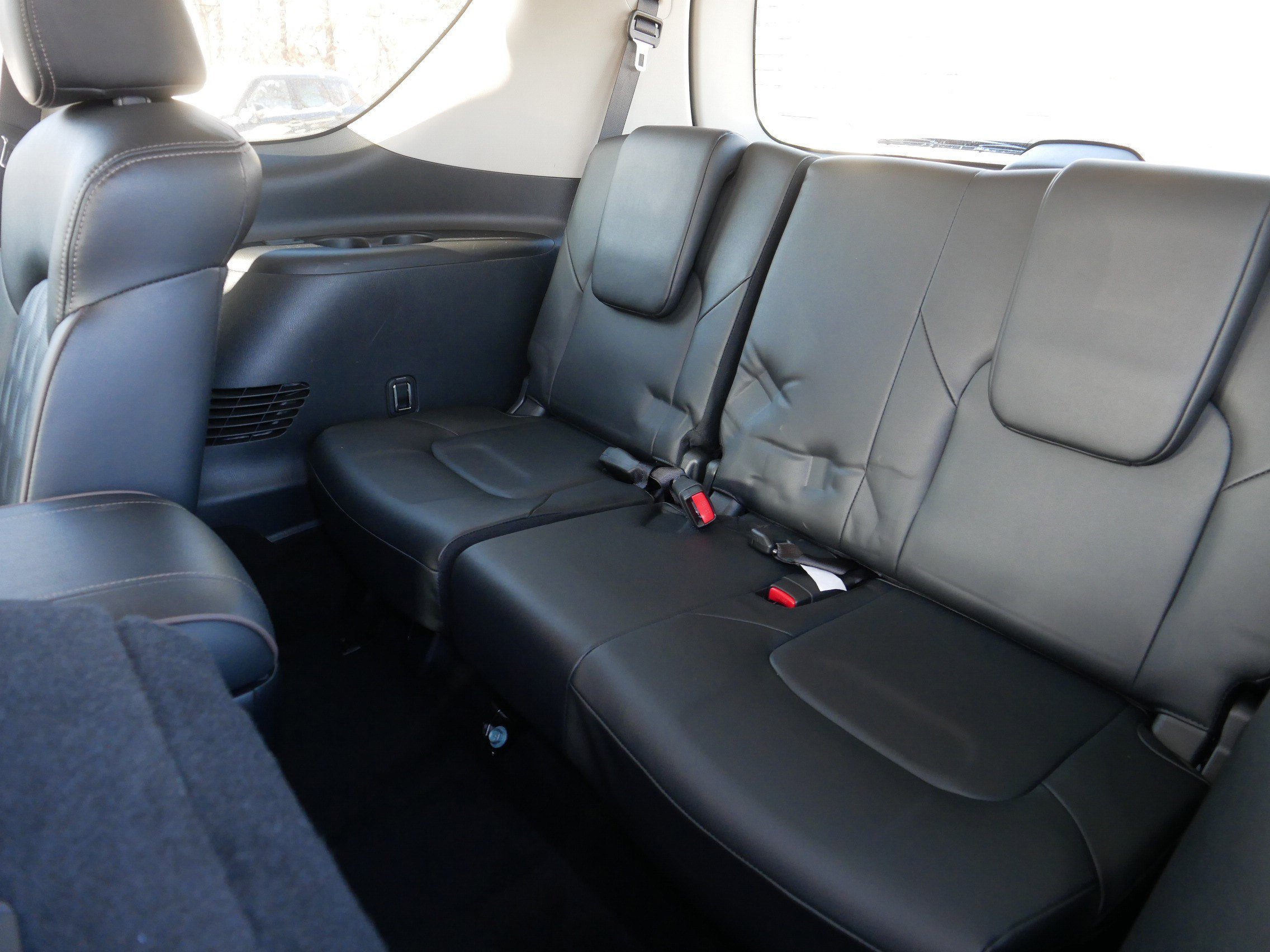 Certified 2024 Nissan Armada Platinum w/ Captain's Chairs Package image 36