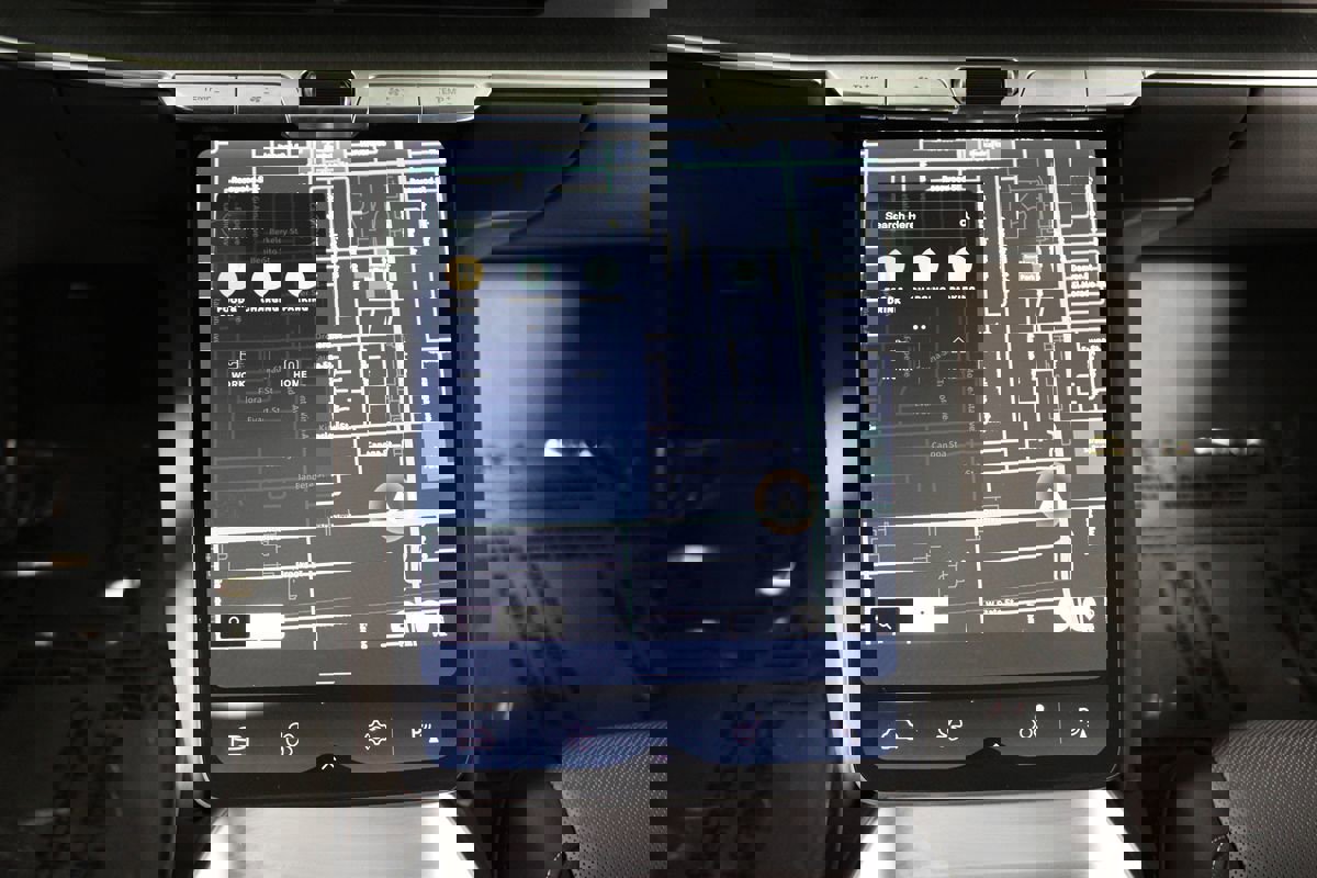 Used 2024 Lucid Air Pure image 20