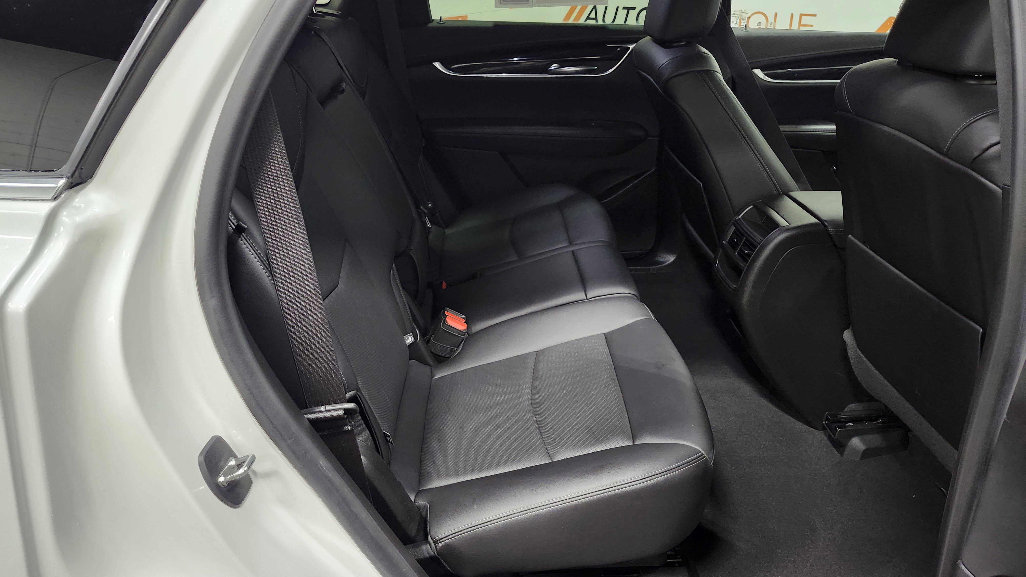 Used 2021 Cadillac XT5 Premium Luxury image 11