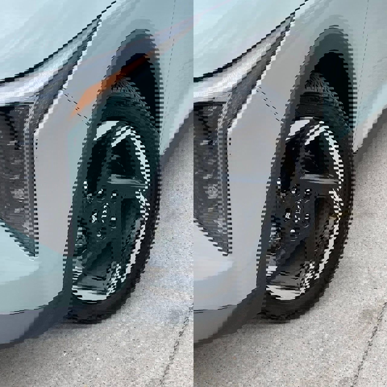 Used 2025 Kia K4 EX image 8