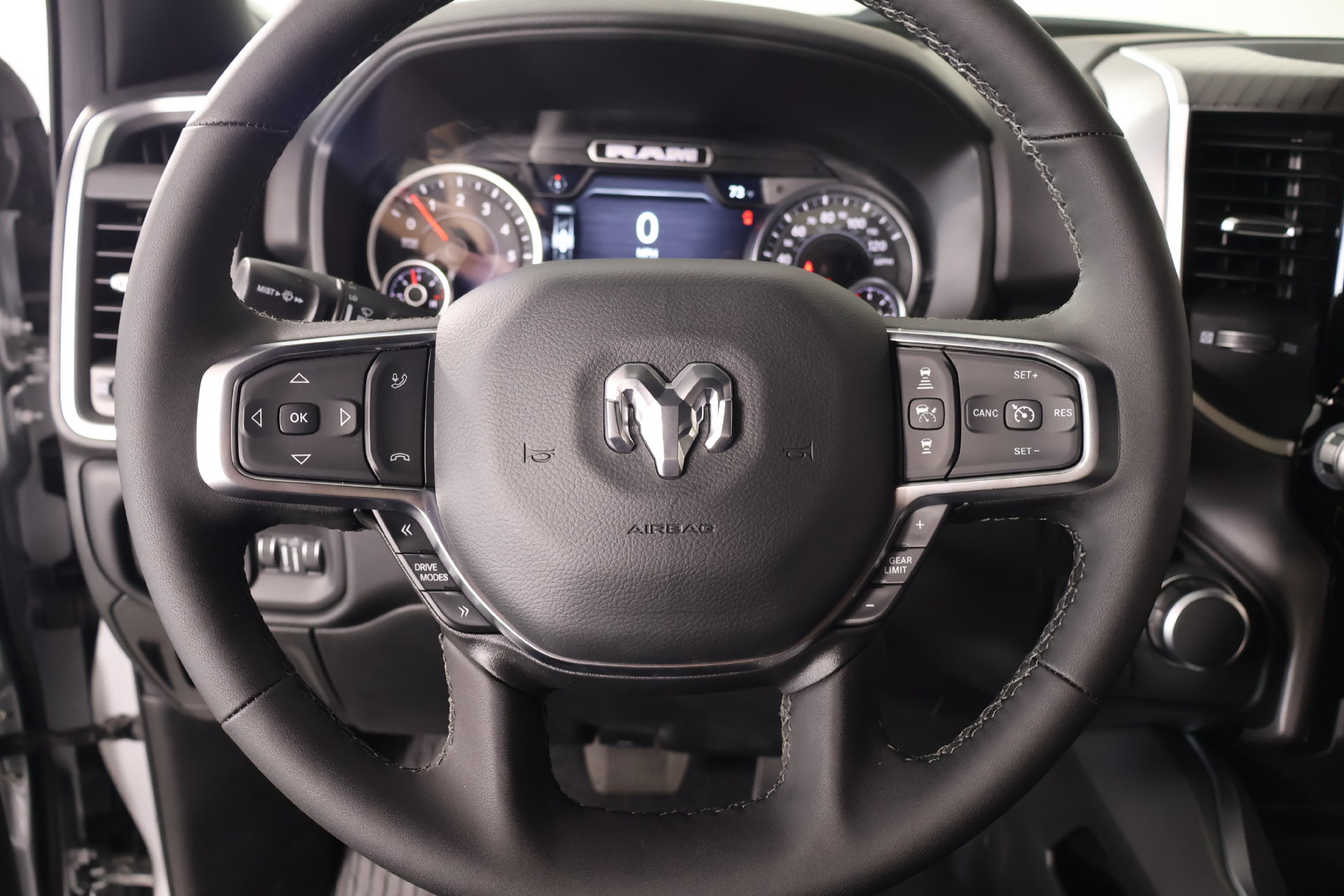 New 2026 RAM 1500 Lone Star AWD/4WD image 3