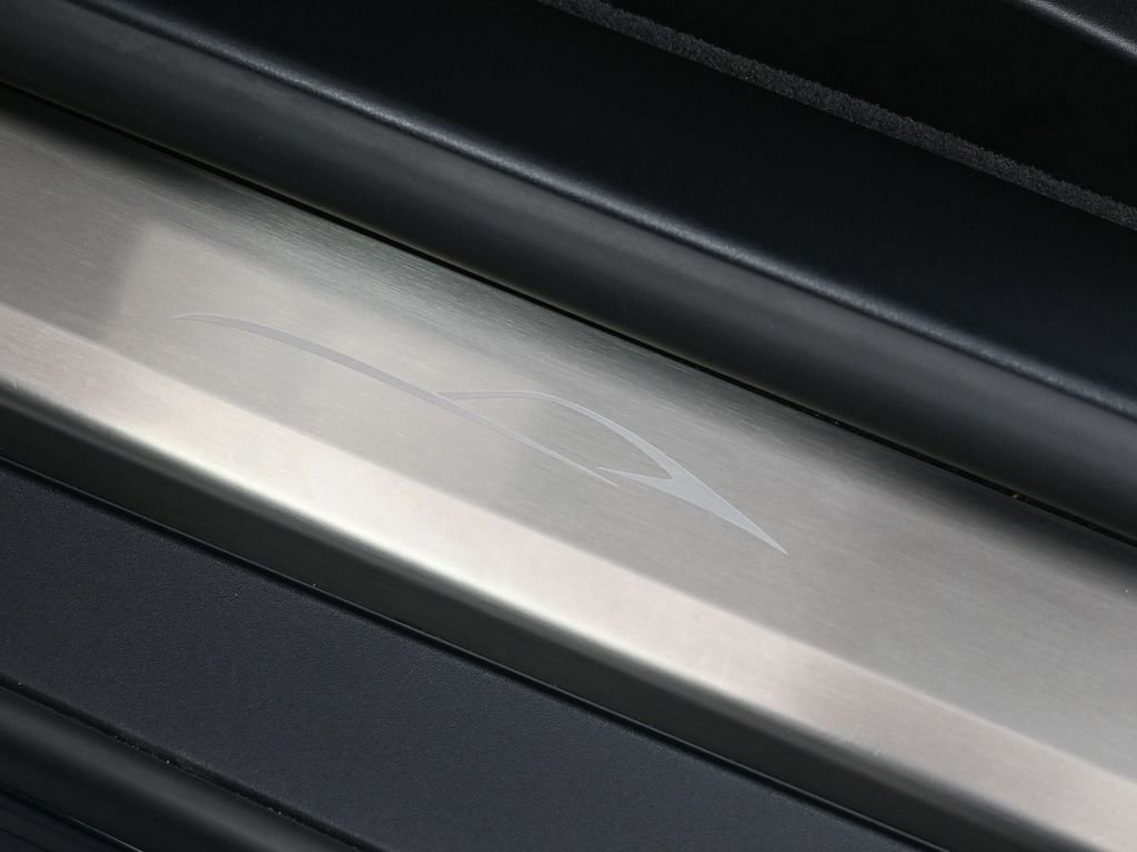 Used 2024 Jaguar F-TYPE R image 25