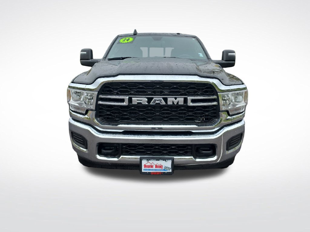 Used 2024 RAM 3500 Tradesman w/ Chrome Appearance Group AWD/4WD image 10
