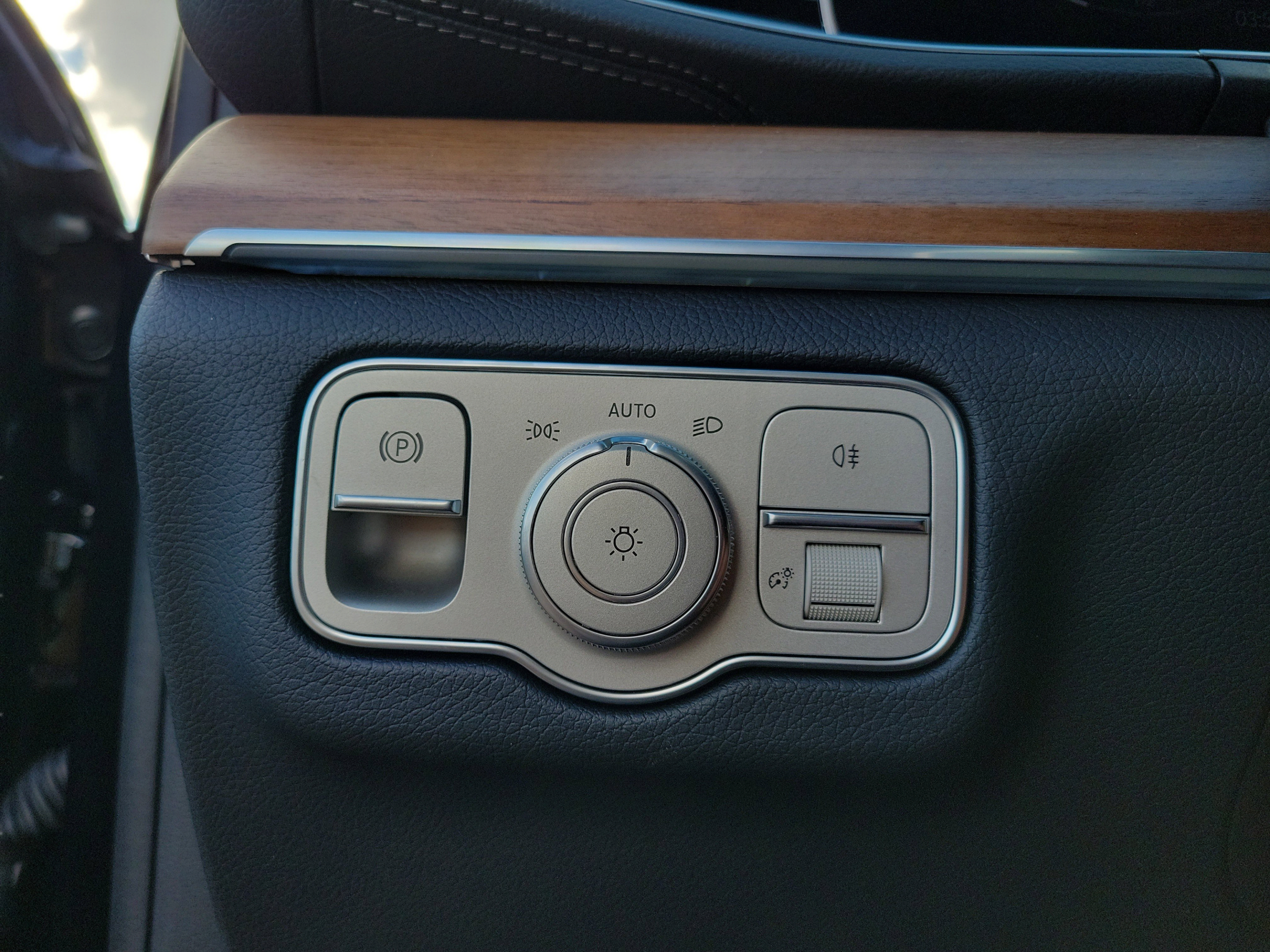 Certified 2026 Mercedes-Benz GLE 350 4MATIC image 16