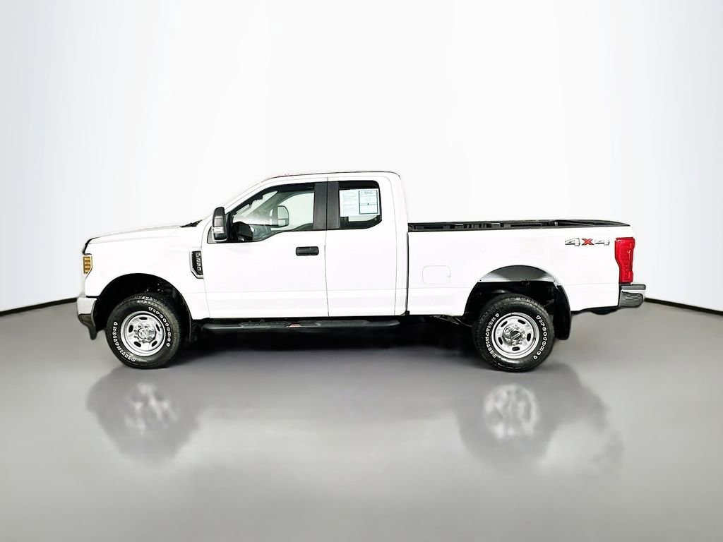 Used 2019 Ford F250 XL w/ XL Value Package image 4