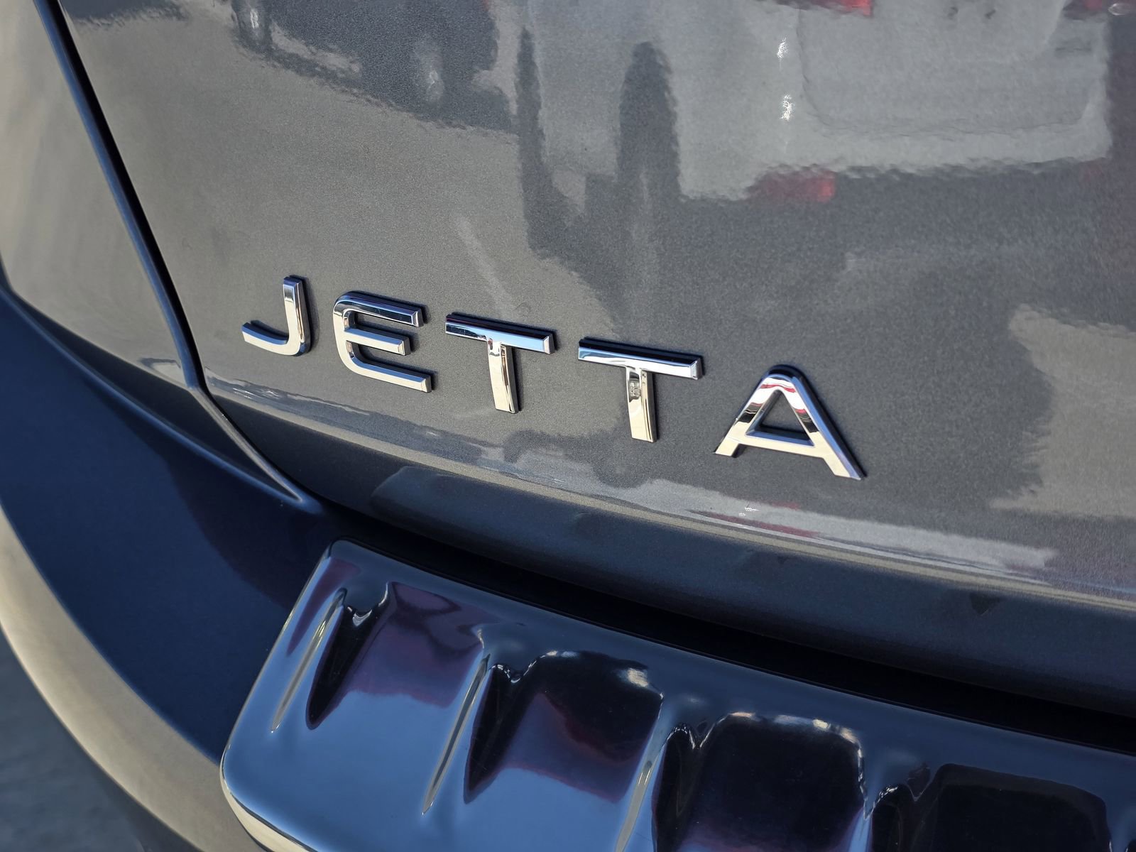 Used 2024 Volkswagen Jetta Sport image 10