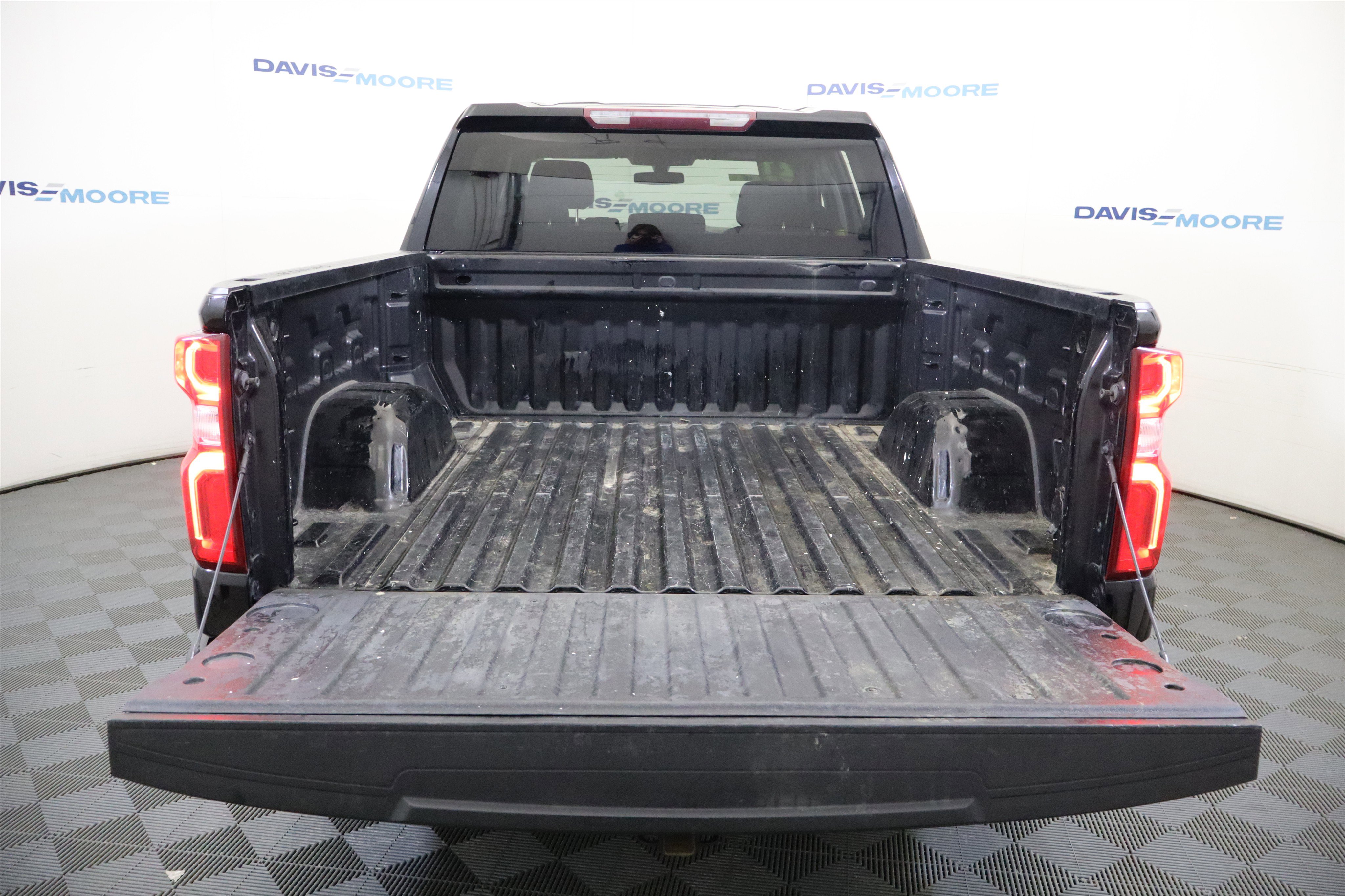 Used 2021 Chevrolet Silverado 1500 Custom image 8