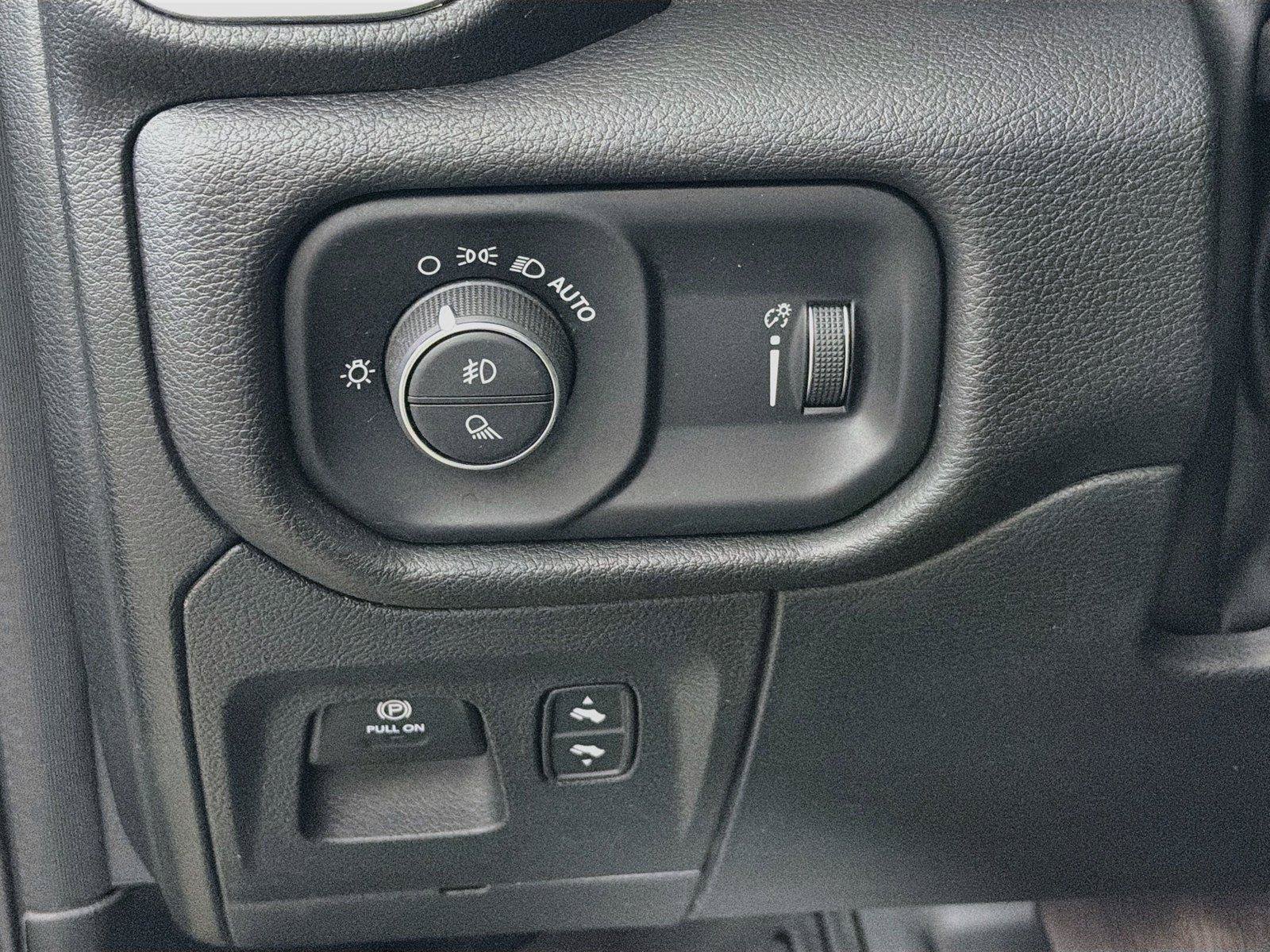 Used 2023 RAM 1500 Big Horn AWD/4WD image 17