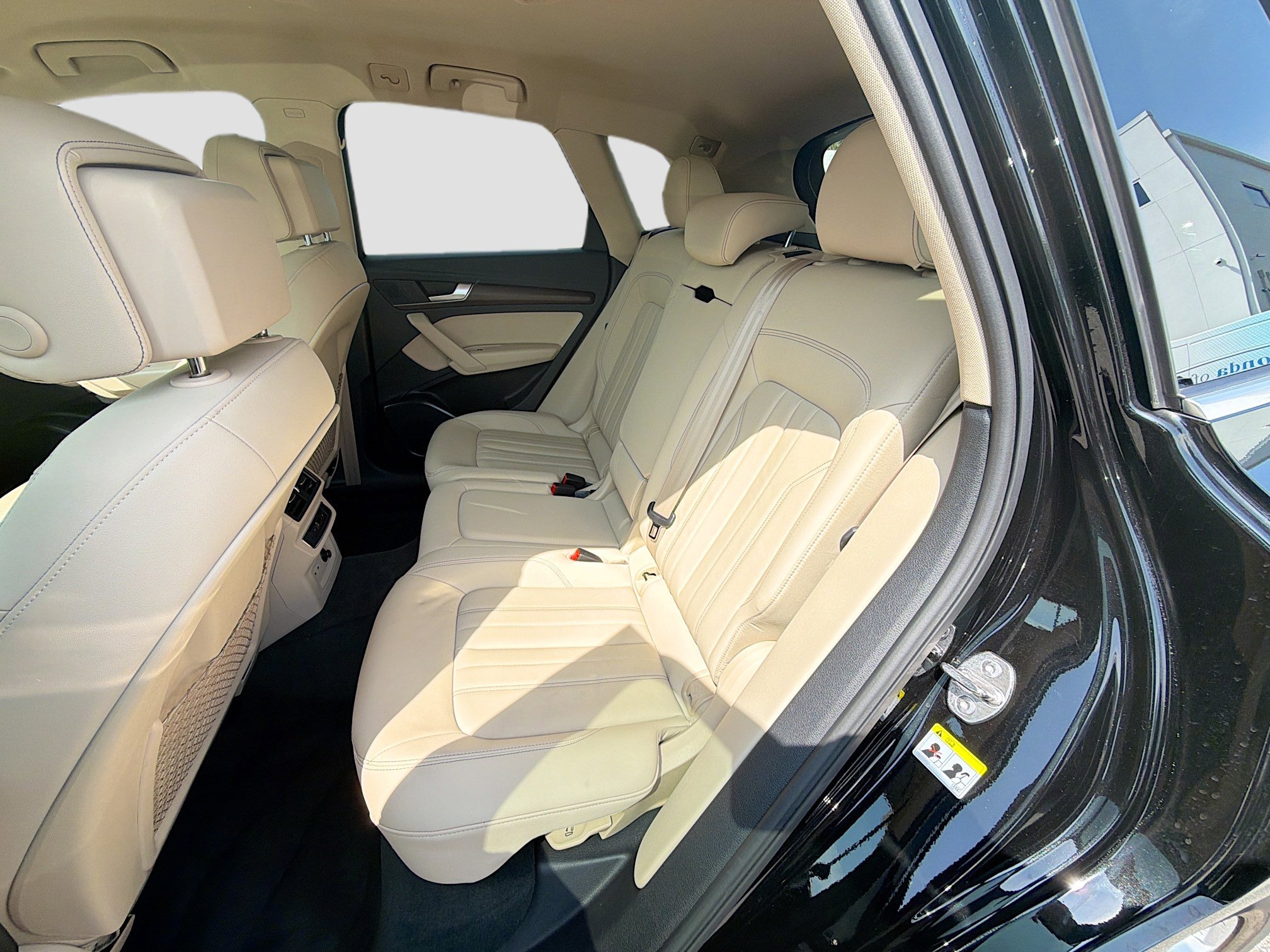 Used 2022 Audi Q5 2.0T Premium w/ Convenience Package image 22