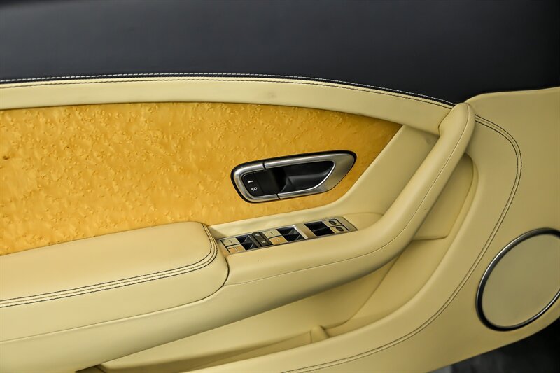Used 2012 Bentley Continental GT AWD/4WD image 13
