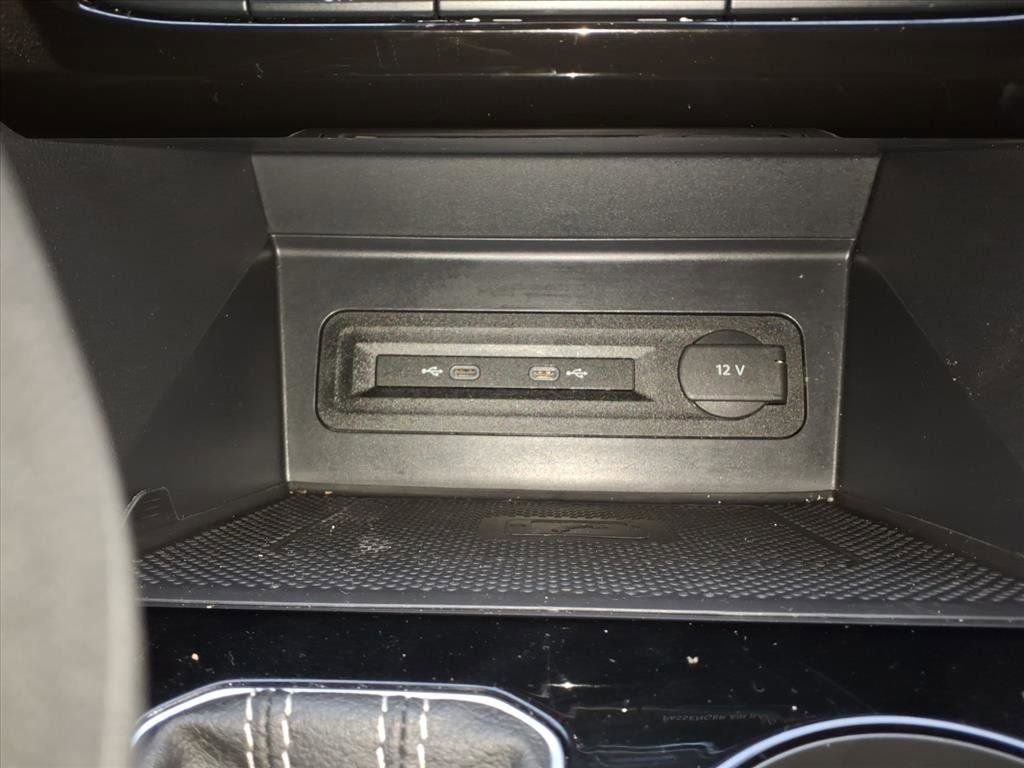 Used 2022 Volkswagen Atlas SE image 21