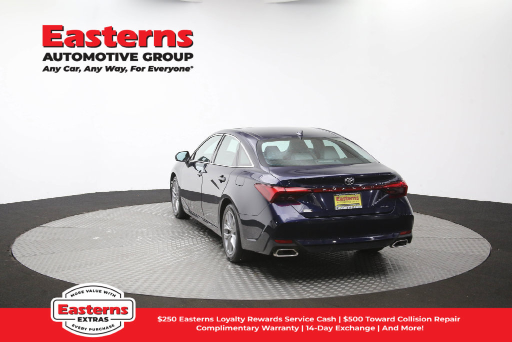 Used 2022 Toyota Avalon XLE w/ Moonroof Package FWD image 68