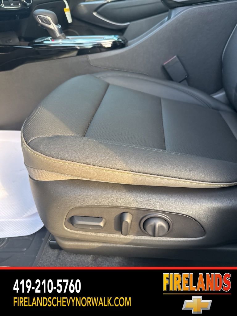 New 2026 Chevrolet Trax ACTIV w/ Sunroof Package image 77