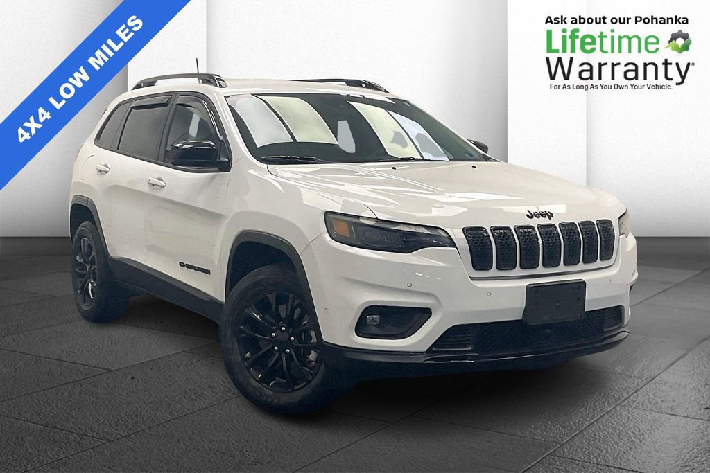 Used 2023 Jeep Cherokee Altitude Lux