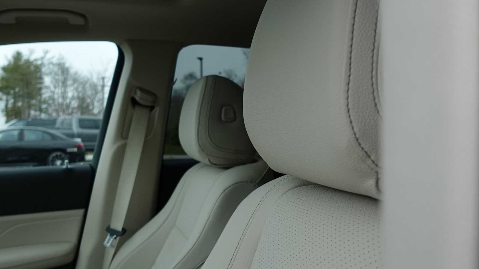 Used 2026 Mercedes-Benz GLE 350 4MATIC image 29