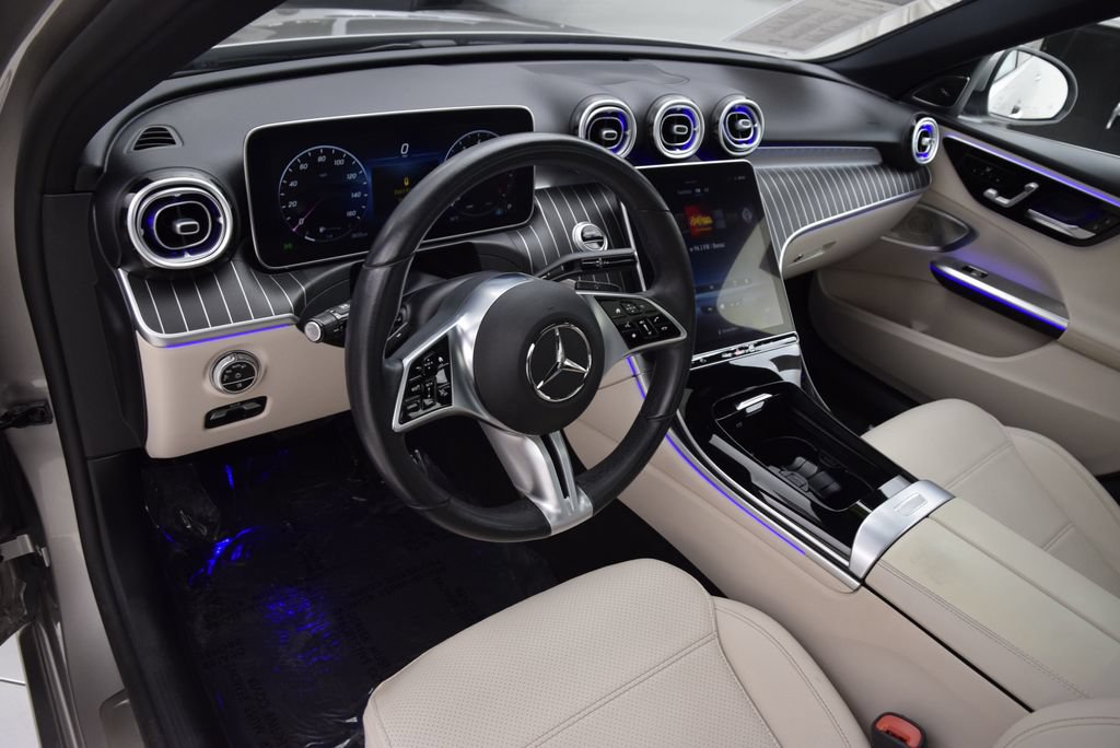 Used 2022 Mercedes-Benz C 300 Sedan image 21