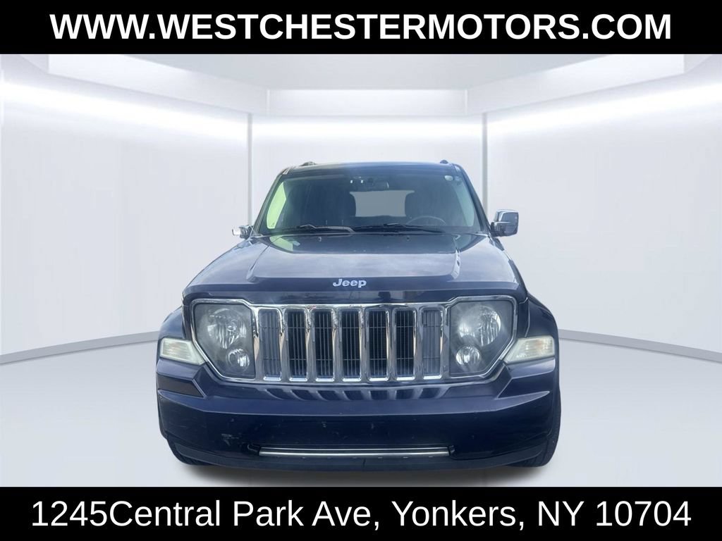 Used 2011 Jeep Liberty Sport AWD/4WD image 2