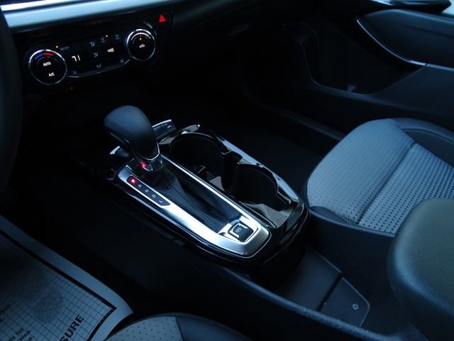 Used 2024 Chevrolet Trax LT w/ Driver Confidence Package image 34